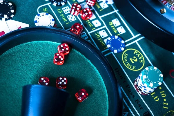 Live Baccarat betting interface showing Player, Banker, and Tie options on e88 login
